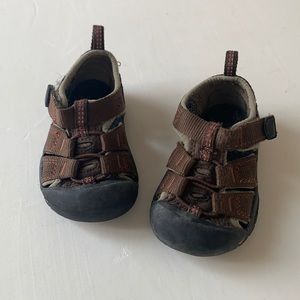 Keen Brown  Newport H2 Sandals for Kids